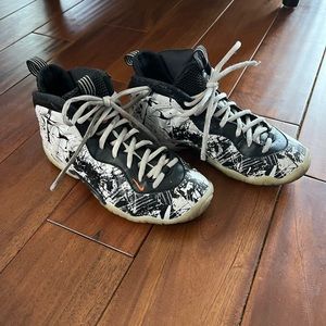 FOAMPOSITE MENS SZ 5Y  WOMENS SZ 7.5
